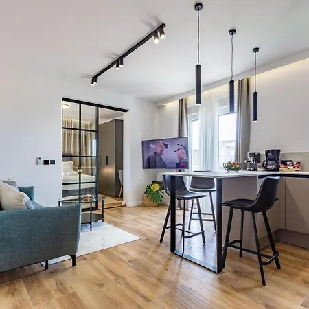 Moonlight And Sea Depth Apartments Zadar Exterior photo