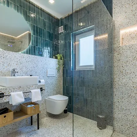 Moonlight And Sea Depth Apartments Zadar Exterior photo